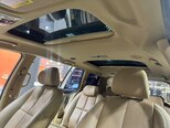 Kia Carnival-24