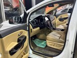Kia Carnival-17