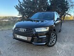 Audi Q7-1