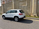 Volkswagen Tiguan-5