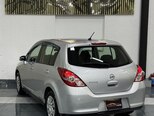 Nissan Tiida-8