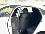 Hyundai Accent-12