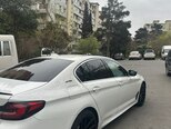 BMW 530e-6