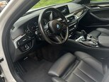 BMW 530e-8