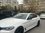 BMW 530e-4