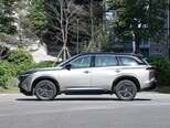 Nissan Pathfinder-3