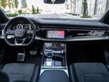 Audi Q8-14
