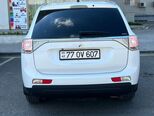 Mitsubishi Outlander-4