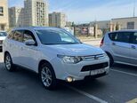 Mitsubishi Outlander-3