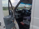 Ford Transit-5