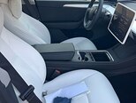 Tesla Model Y-5