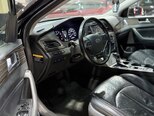 Hyundai Sonata-15
