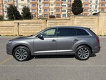 Audi Q7-3