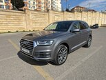 Audi Q7-2