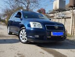 Toyota Avensis-2