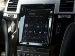 Cadillac Escalade-6