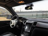 Cadillac Escalade-3
