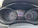 Kia Carnival-8