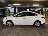 Hyundai Accent-4