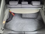Toyota Prius-12