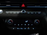 Hyundai Elantra-17