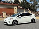 Toyota Prius-7