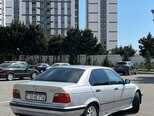 BMW 318-6