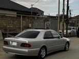 Mercedes E 320-7