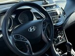 Hyundai Elantra-7