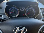 Hyundai Elantra-16