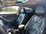 Hyundai Elantra-8