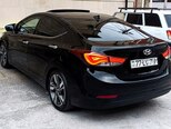 Hyundai Elantra-7
