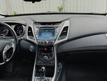 Hyundai Elantra-16