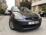 Ford Fiesta-1