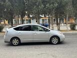 Toyota Prius-10