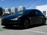 Tesla Model 3-1