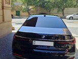 BMW 750-2