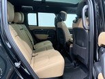 Land Rover Defender-12