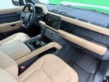 Land Rover Defender-11