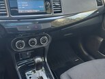 Mitsubishi Lancer-8