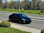 Hyundai Accent-4