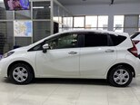 Nissan Note-7