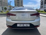 Hyundai Elantra-2