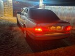 Mercedes E 200-10