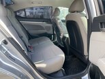 Hyundai Elantra-13