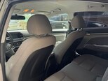 Hyundai Elantra-8