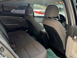 Hyundai Elantra-10
