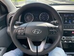 Hyundai Elantra-14