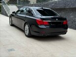 BMW 740-2