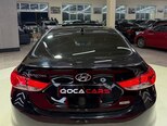 Hyundai Elantra-12